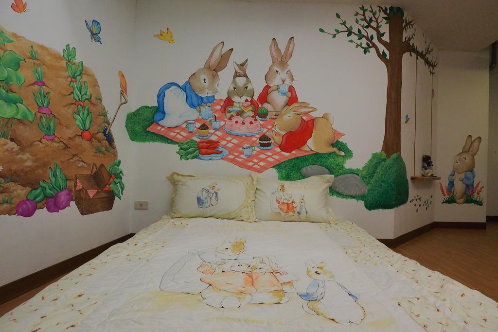 Peter Rabbit Cozy Nest Apartamento Tainan Exterior foto